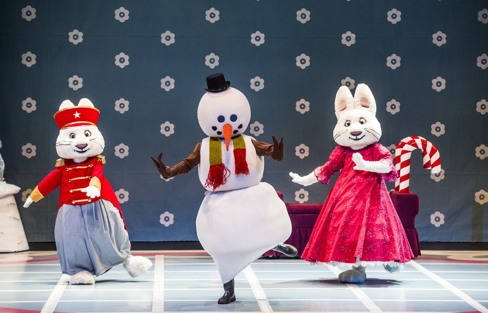 Max & Ruby in the Nutcracker Suite & CONTEST! (CANADA) snymed