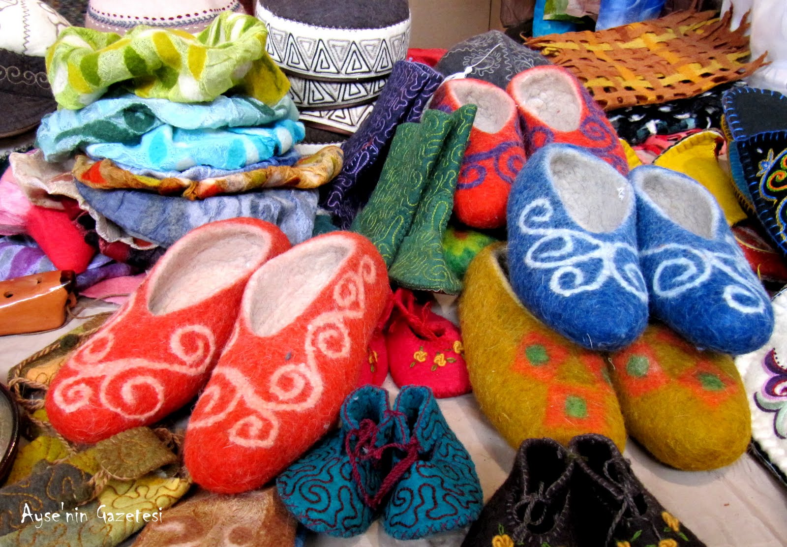 Şark Pazarı Kazan Ben KepçeAyşe�nin Gazetesi