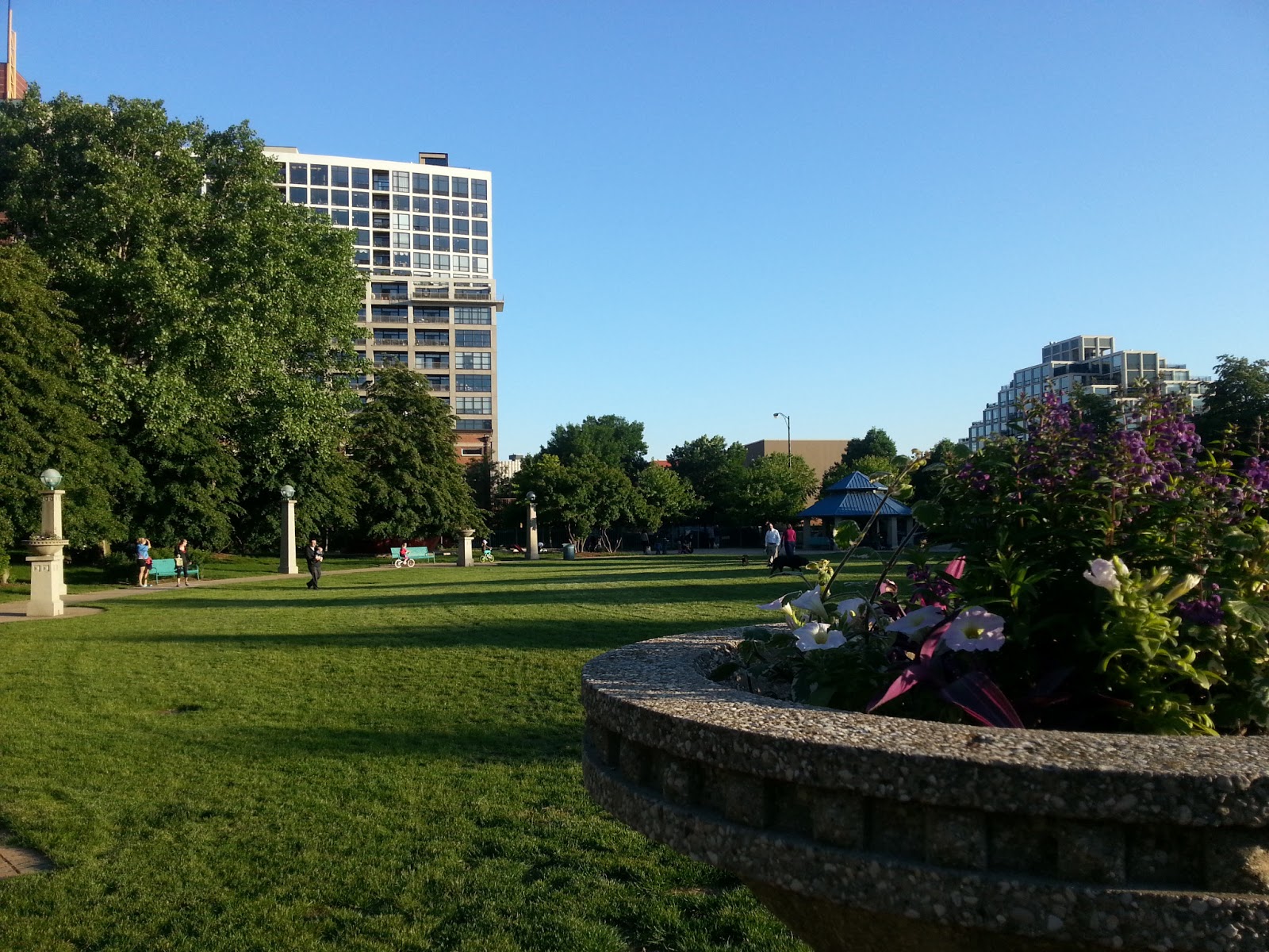 The Chicago Real Estate Local Buying a South Loop town house near