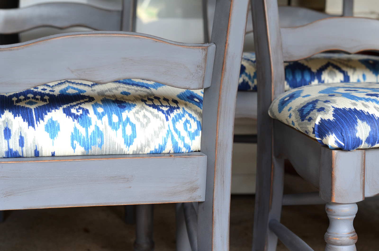 The Curious Critter Distressed Chairs DIY