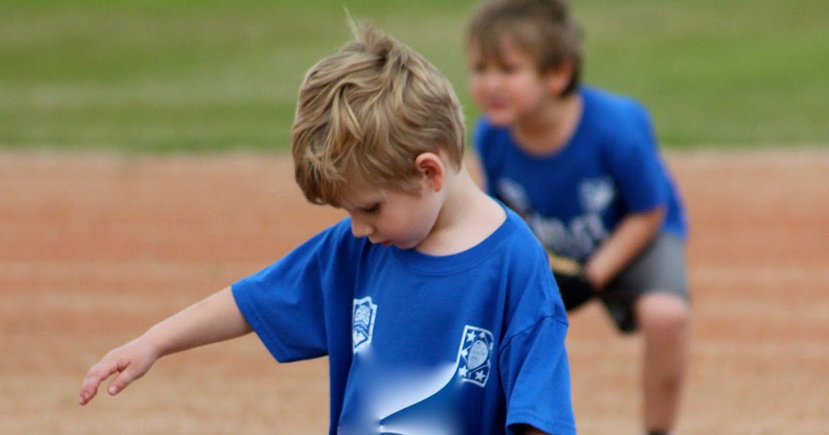 World of the Wilsons Wee Ball Game 2