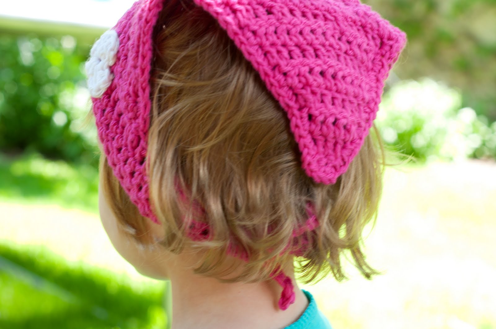 Aesthetic Nest: Crochet: Simple Kerchief (Tutorial)