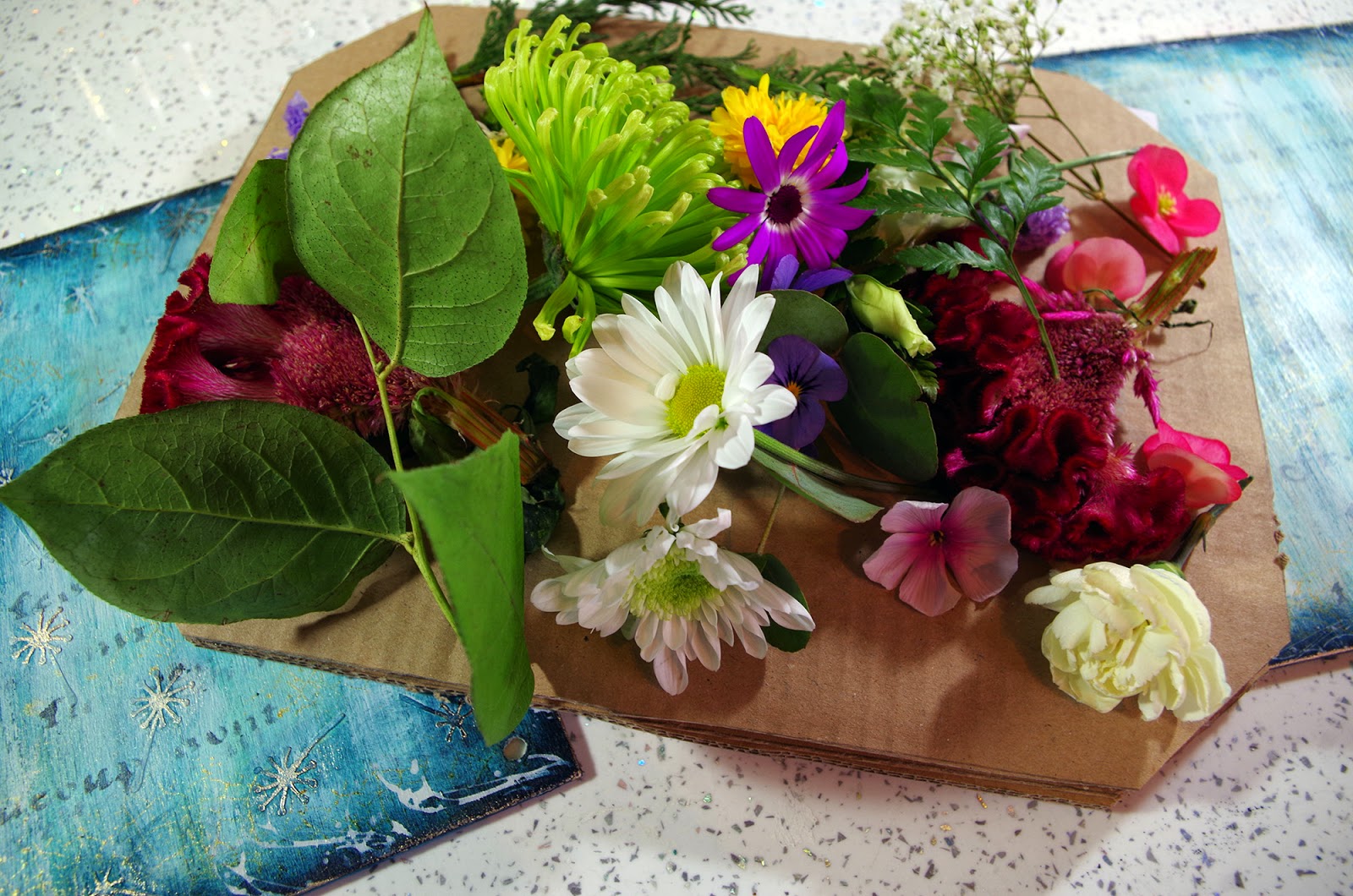 The Hobby Room (Michelle b) Make your own Flower Press