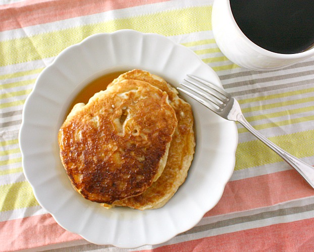 APPLE A DAY Meatless MondayFresh Corn Pancakes