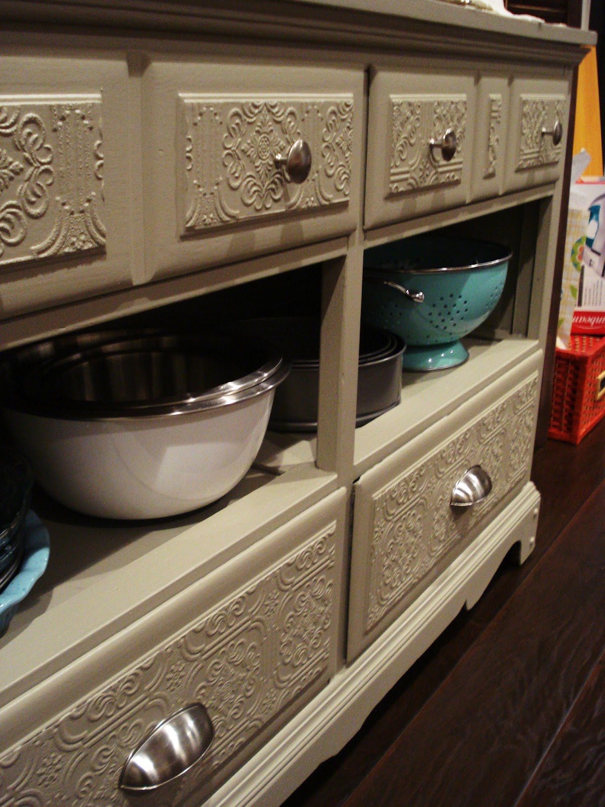 GoodWord&GoodWine Dresser Turned Buffet