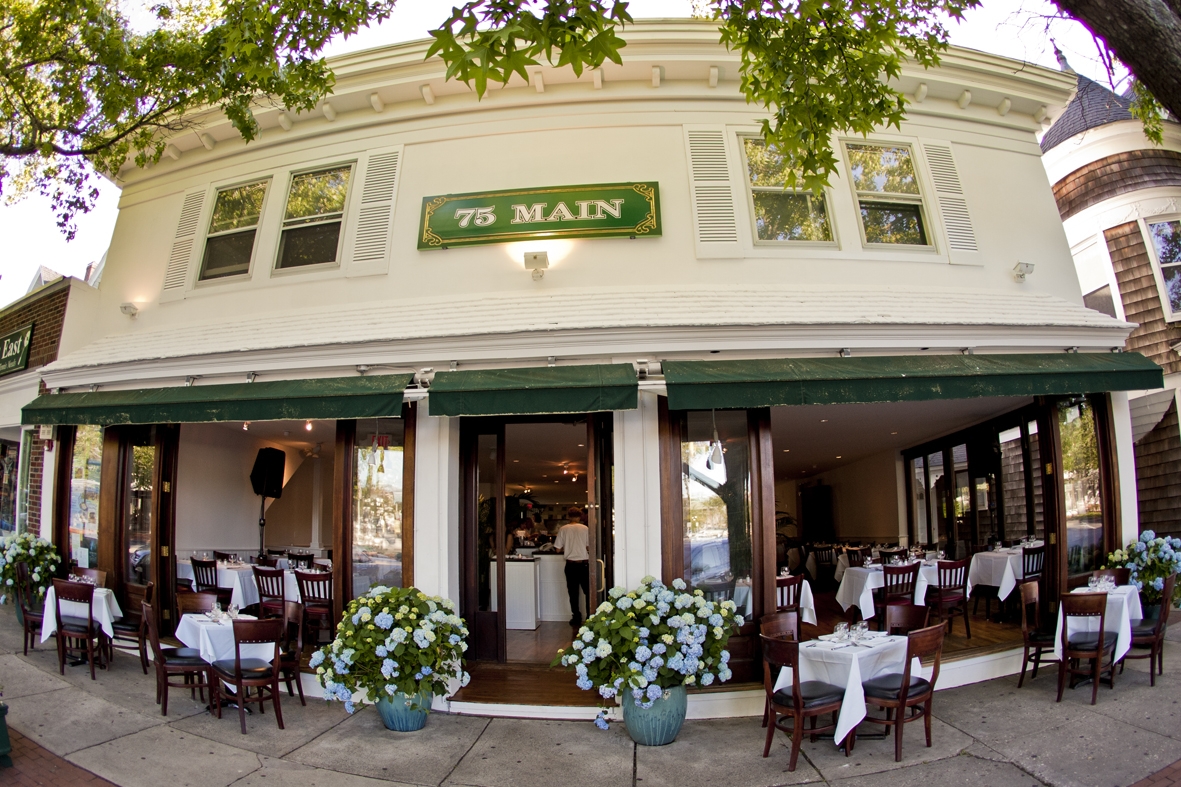Southampton, NY A delightful Lunch at 75 Main