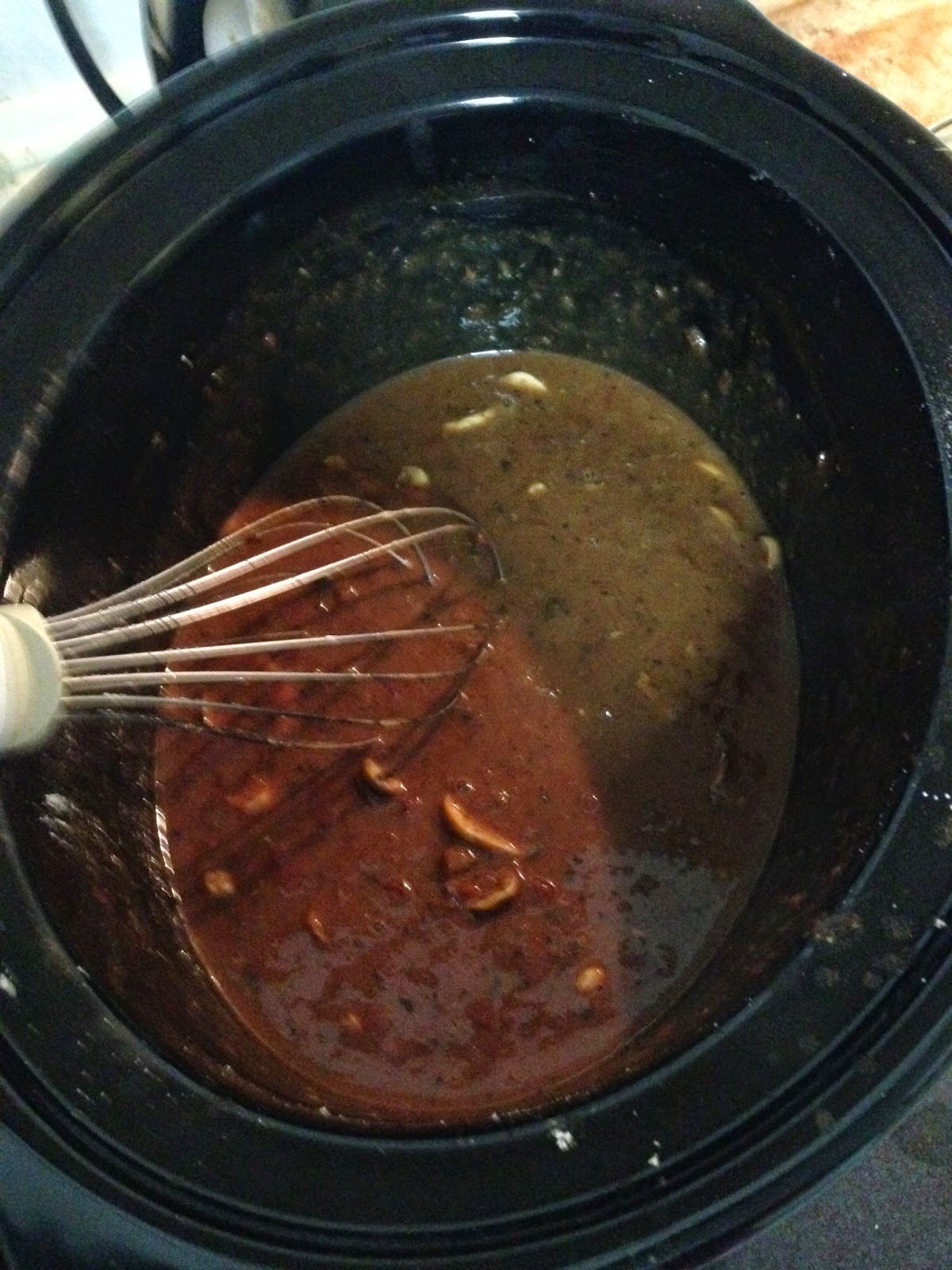 Musings of a Muddled Mum Slow Cooked Roast Beef with Mushroom and Red