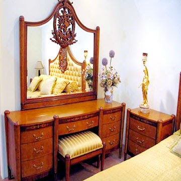 Mirror dressing table designs. | An Interior Design