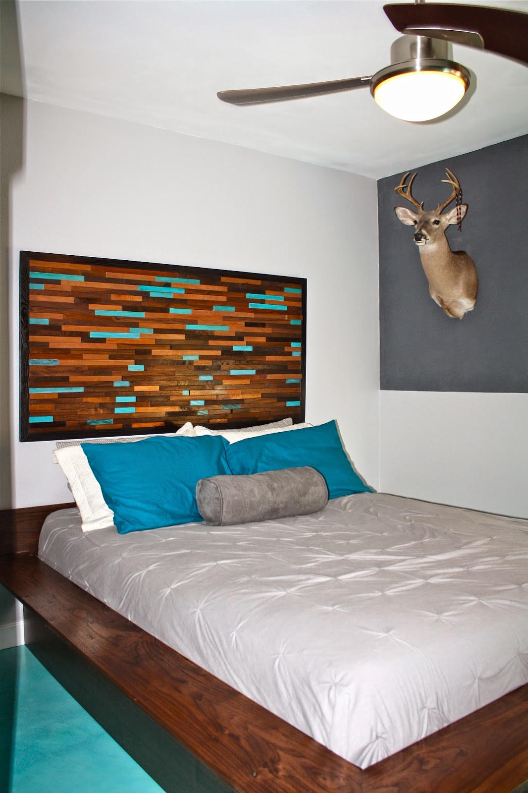 MakeMePrettyAgain Wood wall art/headboard
