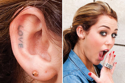 Piercing na Orelha Fotos de Piercing na Orelha