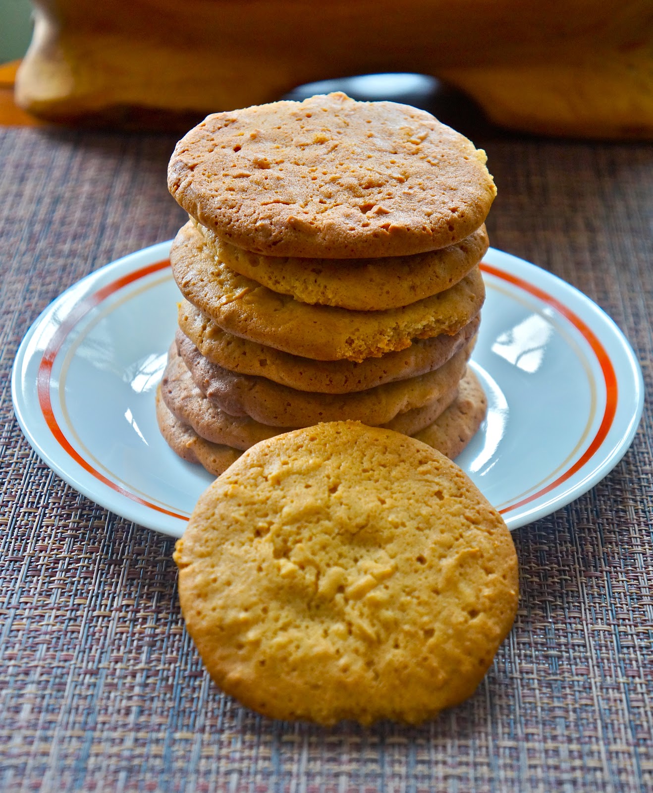 Molasses coconut cookies