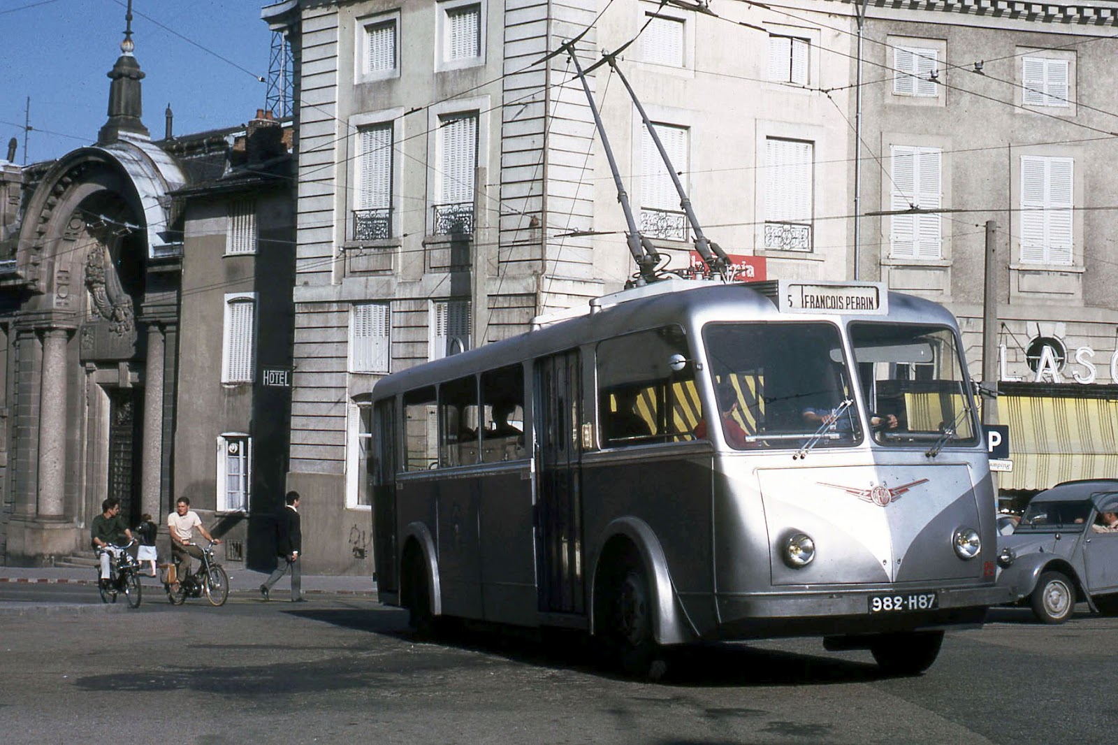transpress nz Vetra trolleybuses of Limoges 2