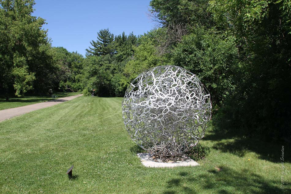 Public Art in Chicago Schaumburg [Chicago Athenaeum's International