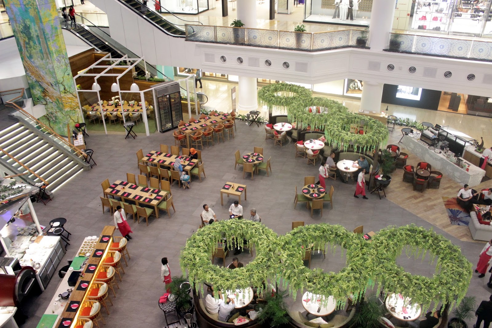 new balance plaza indonesia