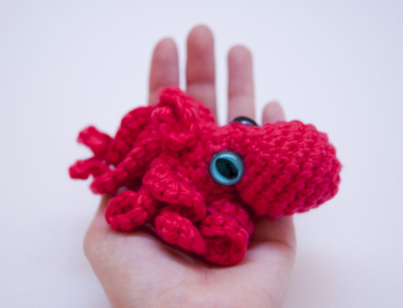Ruby Submarine: Baby Octopus and Squid crochet pattern!