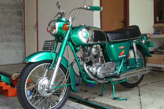 02 Honda Cd 125 Twin Benly Specifications And Pictures Classic And Vintage Motorcycles