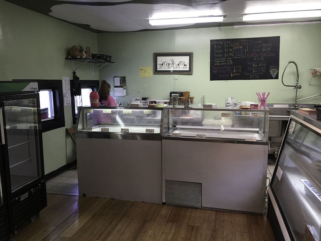 Bubba's Garage Having a Good Time on the Maryland Ice Cream Trail