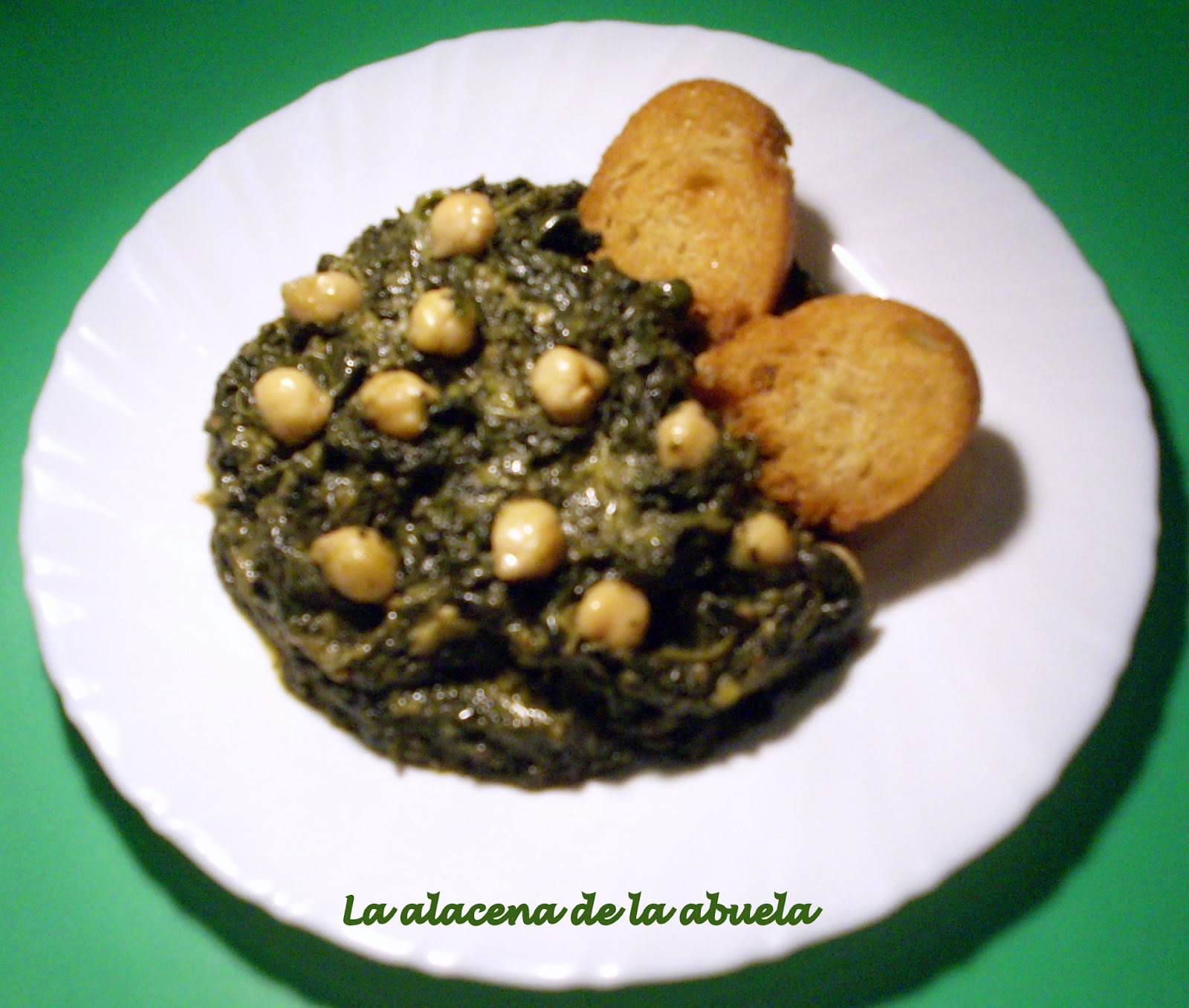La alacena de la abuela Carmen ESPINACAS CON GARBANZOS AL ESTILO SEVILLANO