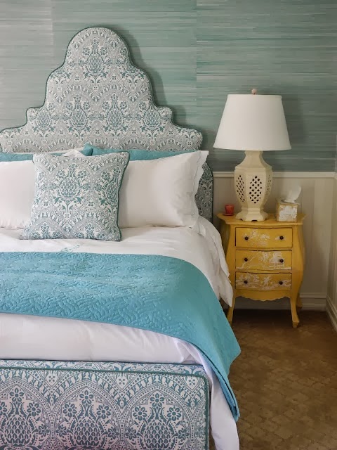 signed by tina: Aquamarine Interiors.....