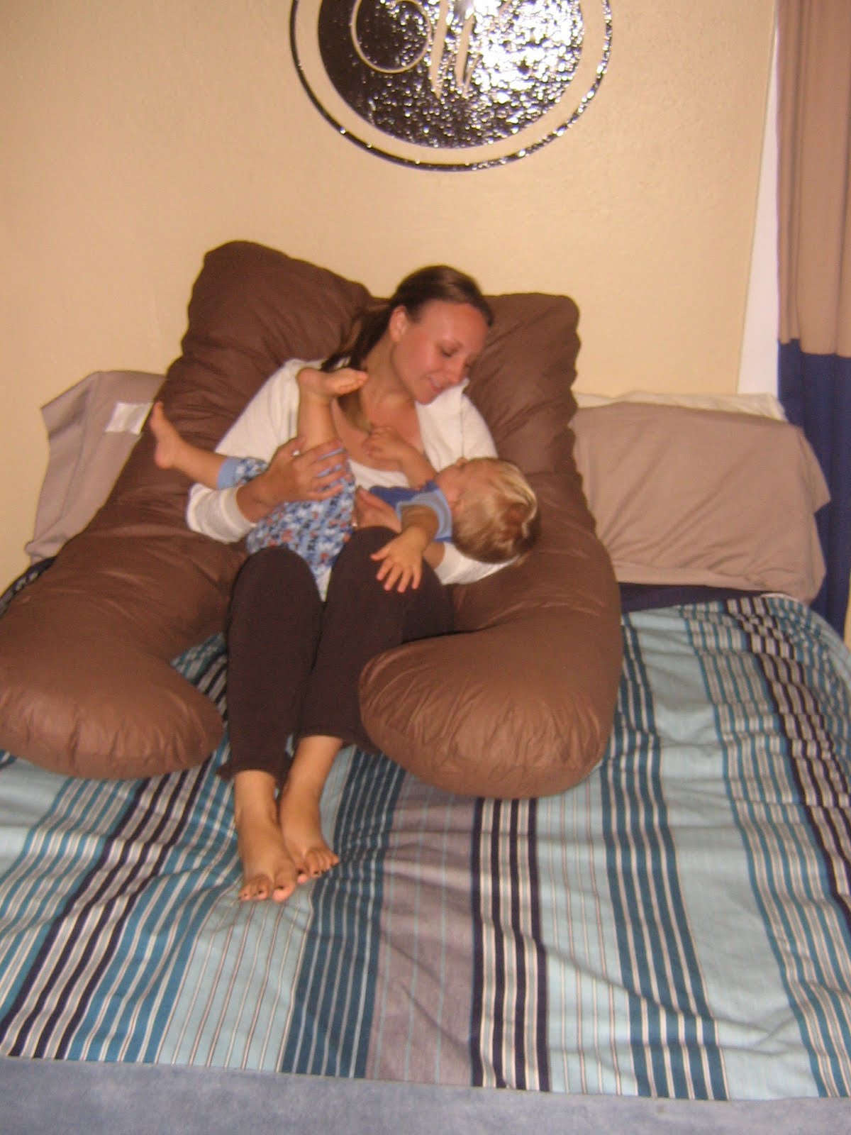 Baby Age Review Today S Mom Cozy Comfort Pregnancy Pillow