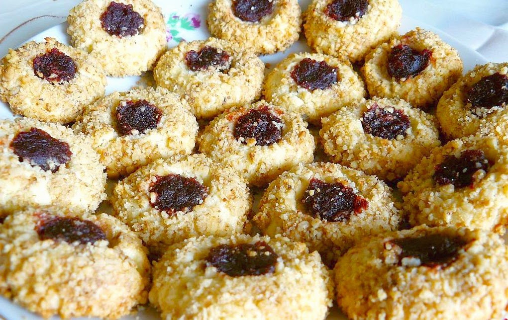 http://theseamanmom.com/jam-and-nut-cookies-recipe/