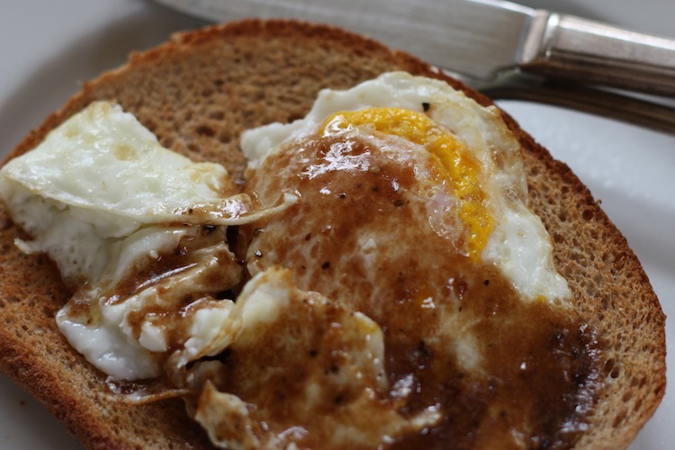 ben and birdy Fried Eggs with Sizzling Vinegar