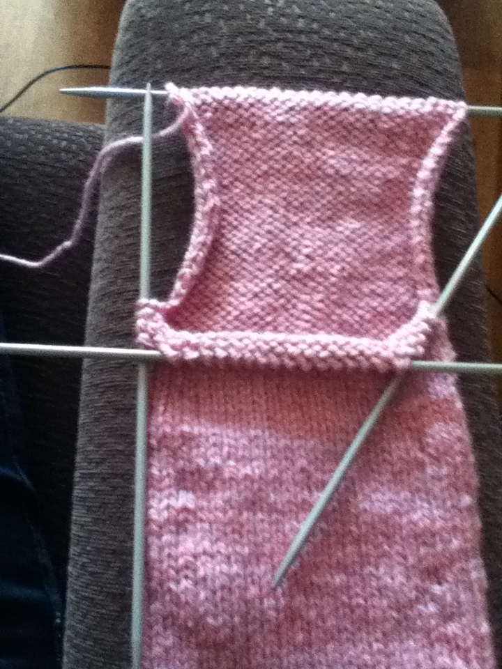 KNIT AND MAKE: My knitted hobby horse pattern