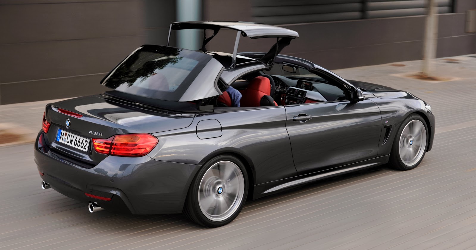 BMW apresenta Série 4 Conversível