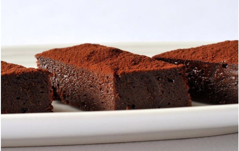 PEBBLE SOUP Chocolate Fudge and Cornish Sea Salt Brownies