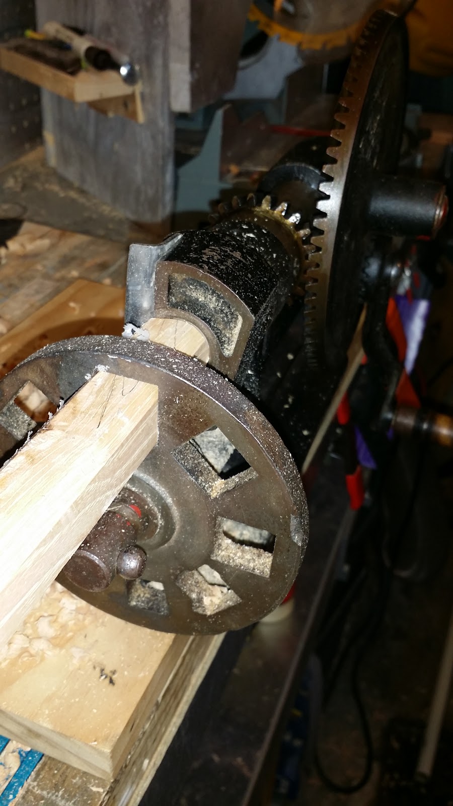 Hickory Golf Shaft (or Making a Tapered Dowel)