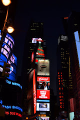 NEW YORK CITY TIMES SQUARE AT NIGHT