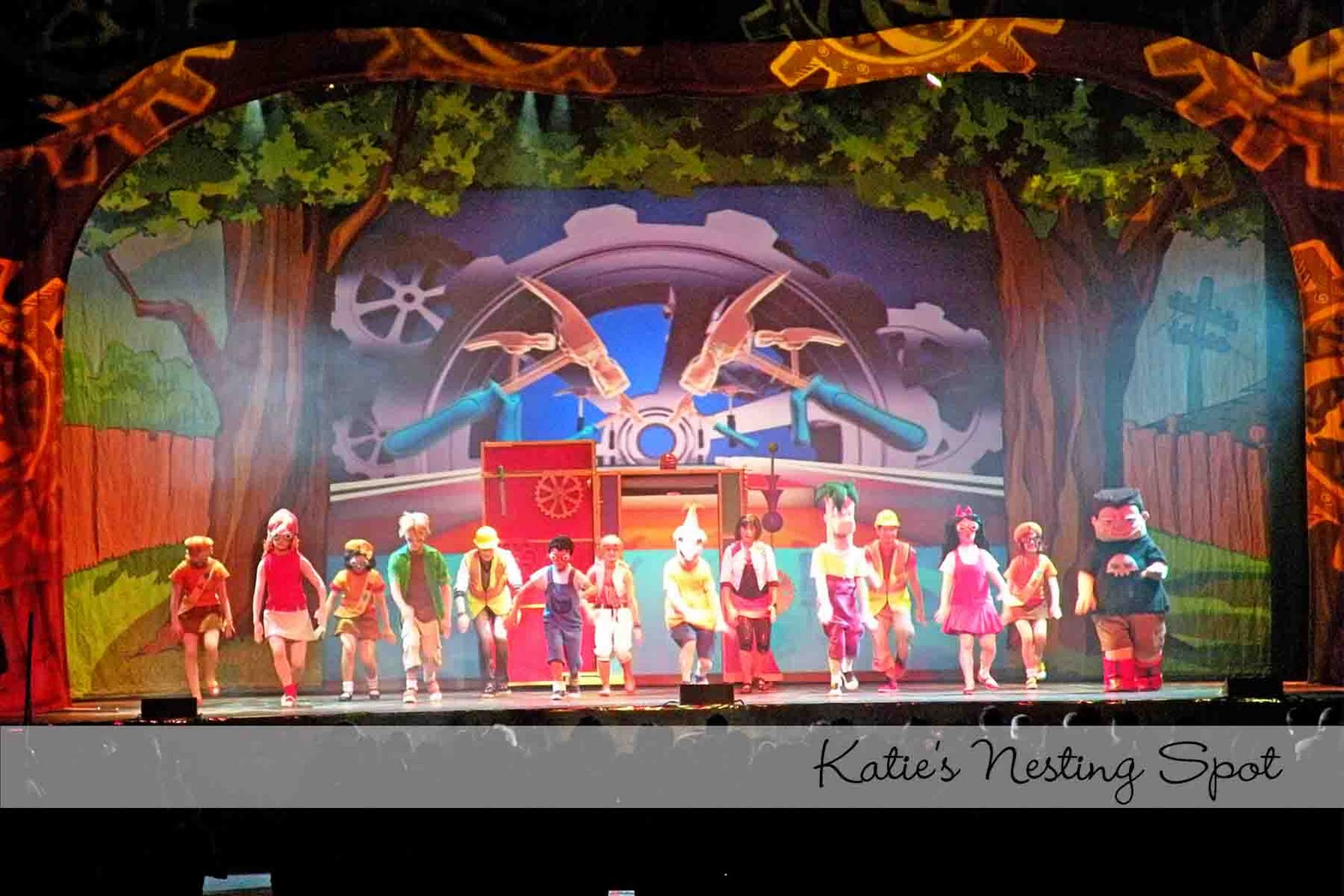 Katie S Nesting Spot Phineas And Ferb The Best Live Tour Ever
