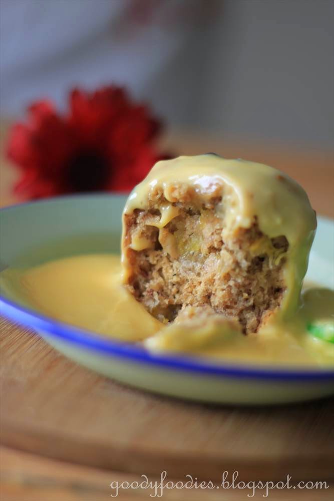 GoodyFoodies Recipe Moist Banana Muffins with Chocolate Chips