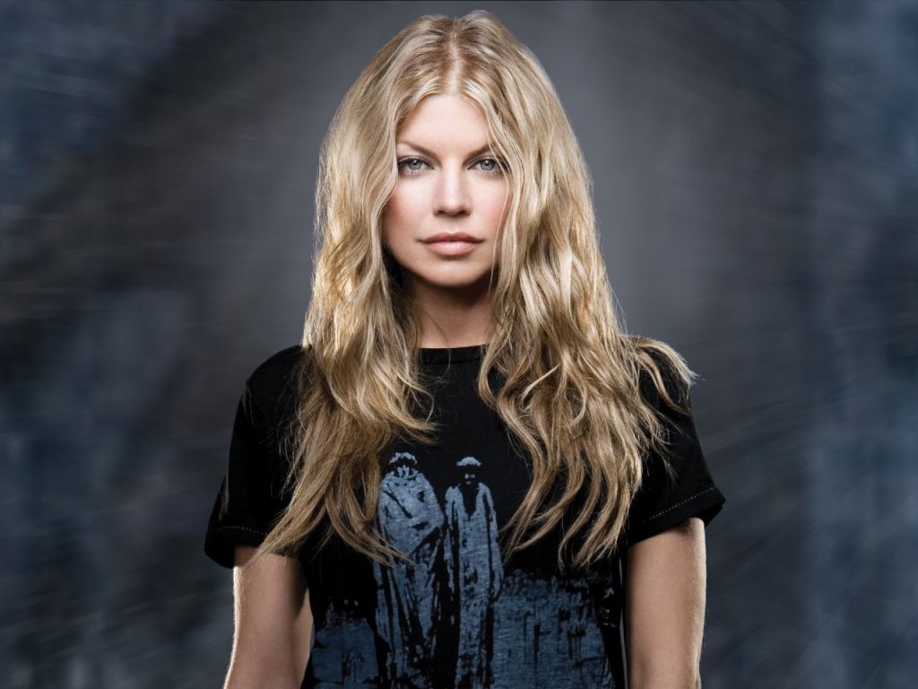 http://3.bp.blogspot.com/-329gWcMtGwQ/UByfCbkjj5I/AAAAAAAAGf0/S6fGsvAn8Xs/s1600/Fergie%2BL_1024.jpg