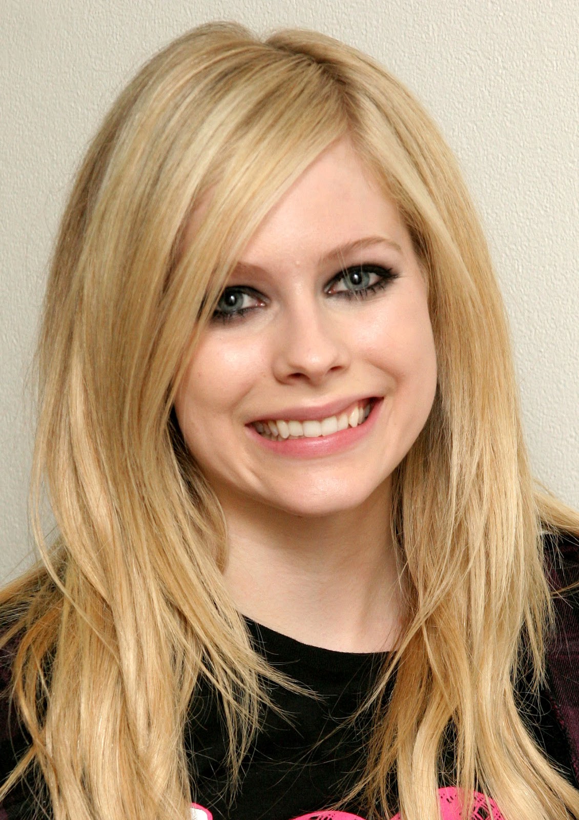a new life hartz Avril Lavigne Hairstyles