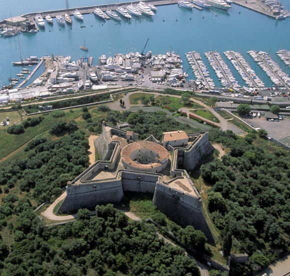 Fortifications of Vauban UNESCO World Heritage Sites - Wikipedia