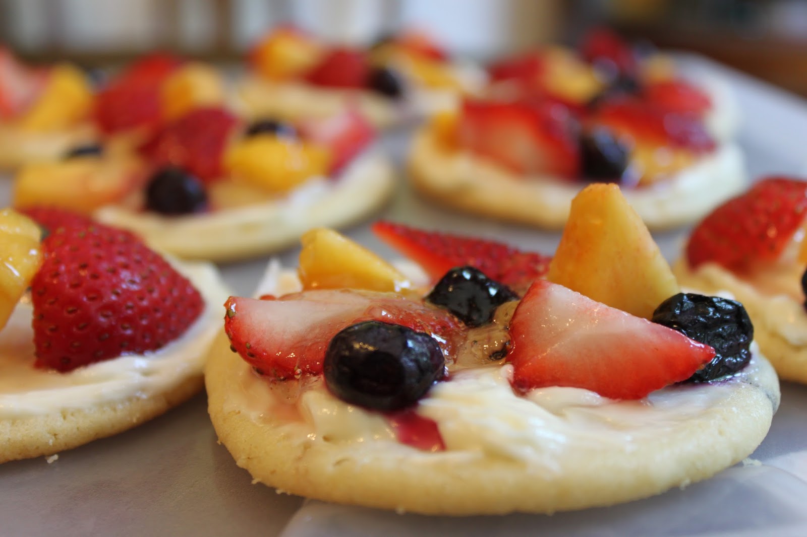 Sweet Deliciousness Mini Fruit Pizza