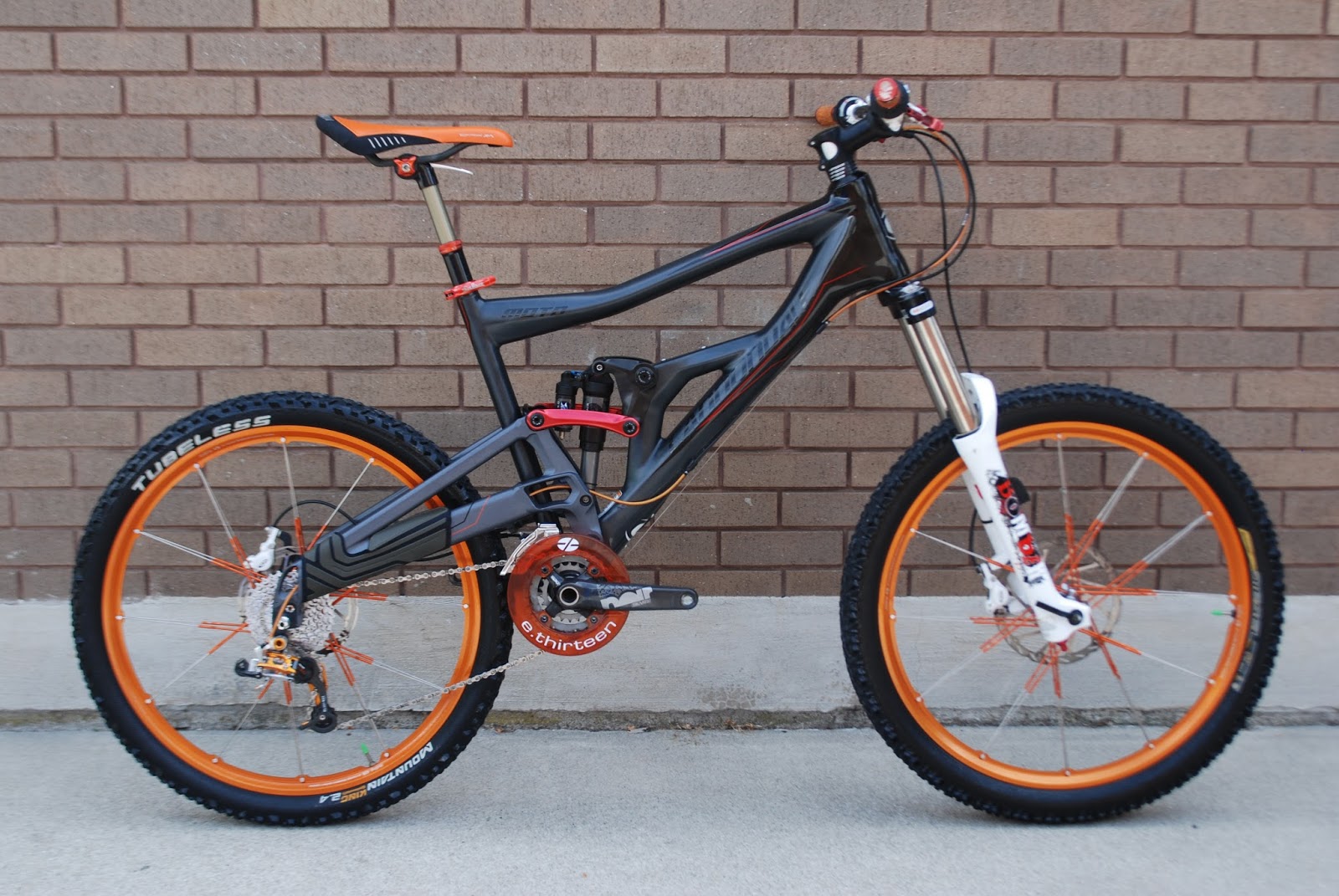 cannondale moto carbon