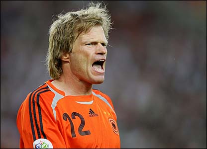OLIVER KAHN