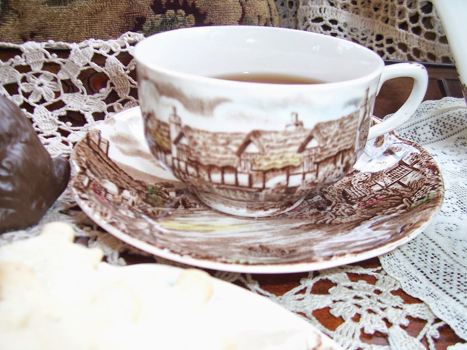 Two Cottages And Tea April 2014