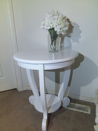 White round table $sold