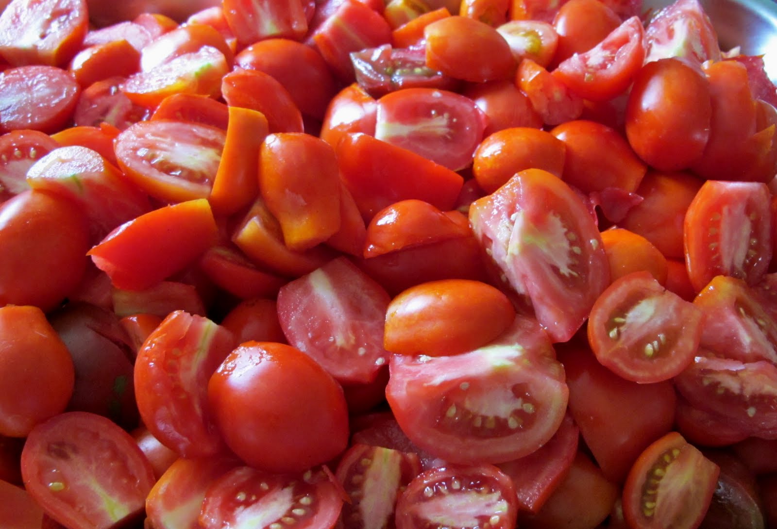 How to Make Roasted Tomato Sauce The Free Range Life