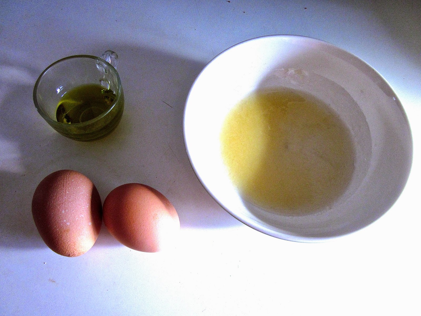 Hair Egg & Olive Oil Mask DIY