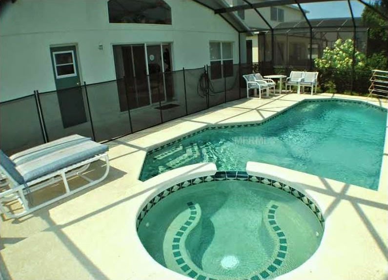 Linda Casa 240m2 Construção - Orlando Florida $275,000