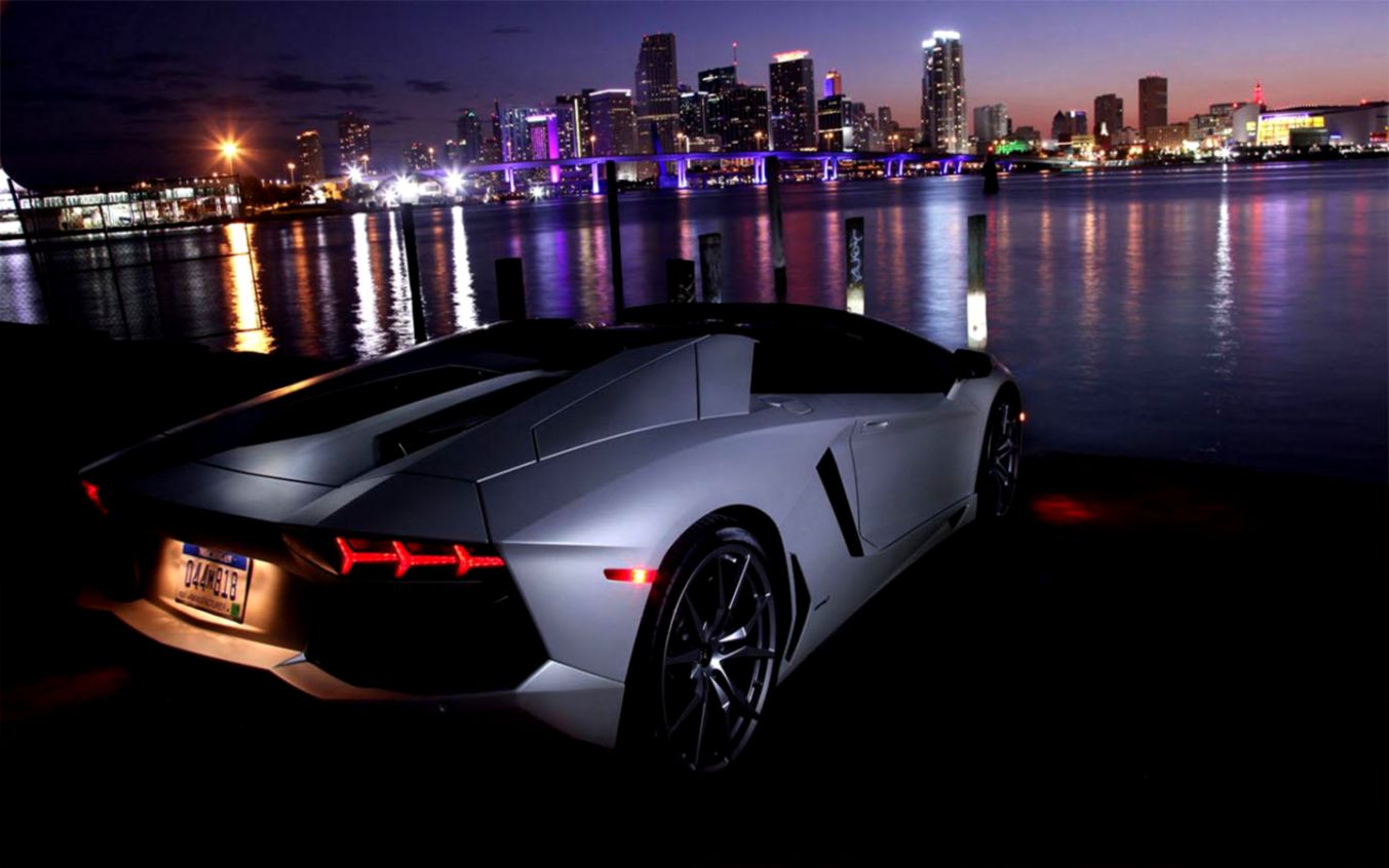 Luxury Sports Cars Wallpapers