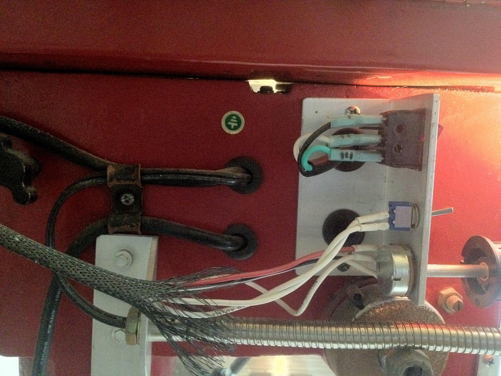 Treadmill motor powered Drill press (UPDATED April 26th 2016) HYPE®LINKS