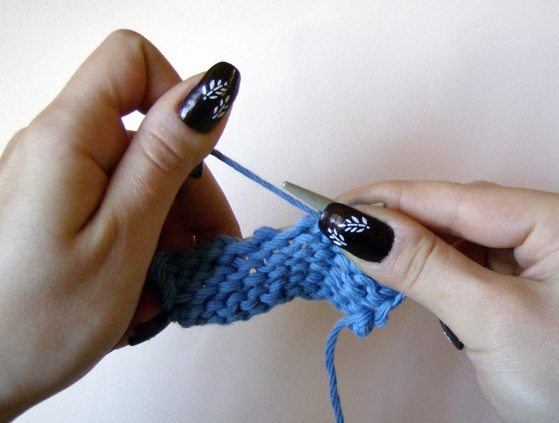 Cloopco Eastern Uncrossed knitting yarn tension and styles