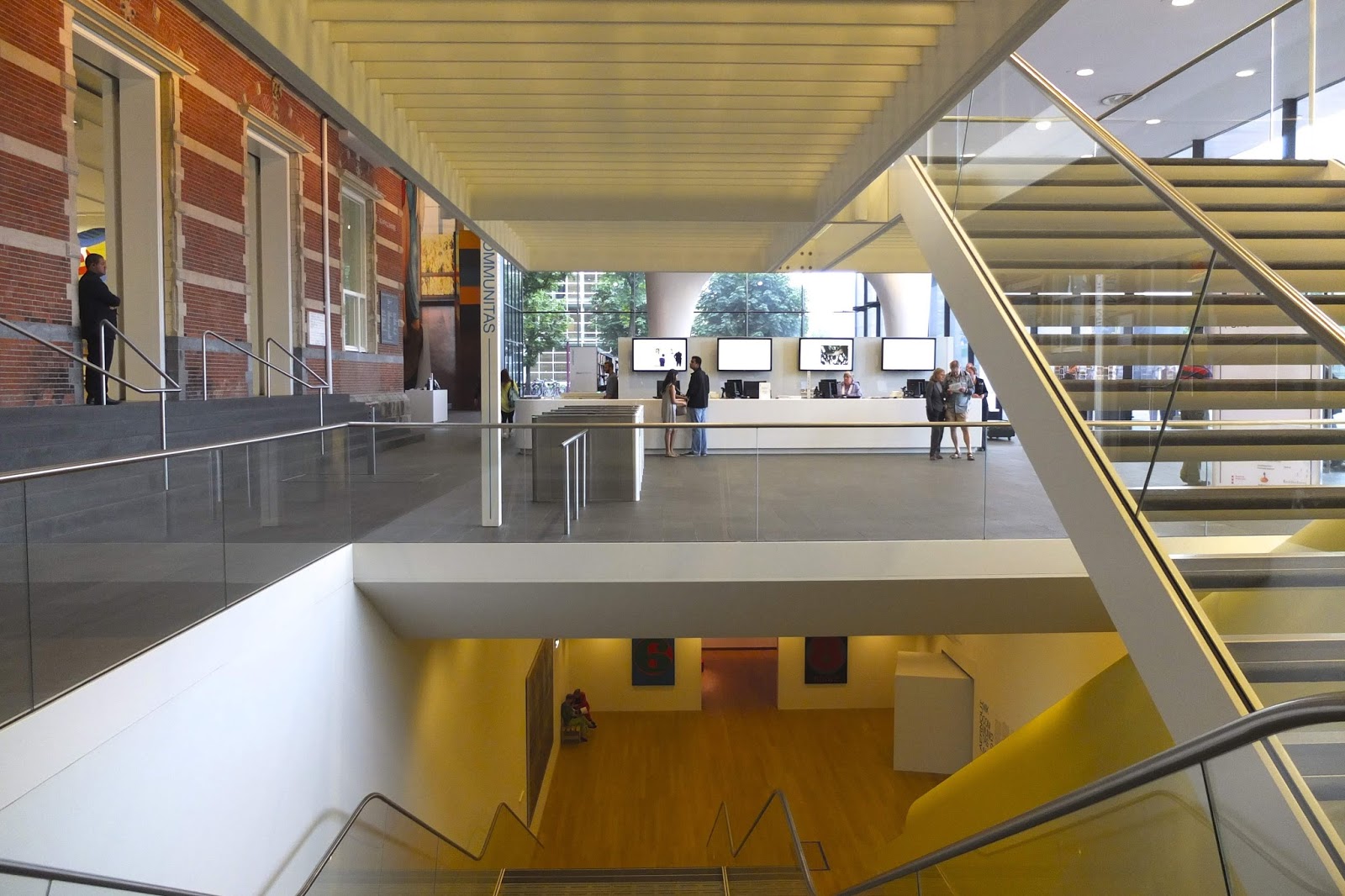 Unter M Meeresspiegel Stedelijk Museum Amsterdam