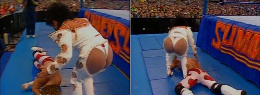 WWE-WWF_SummerSlam-1992_Sensational-Sherri_shows_bottom-helping-HBK.JPG