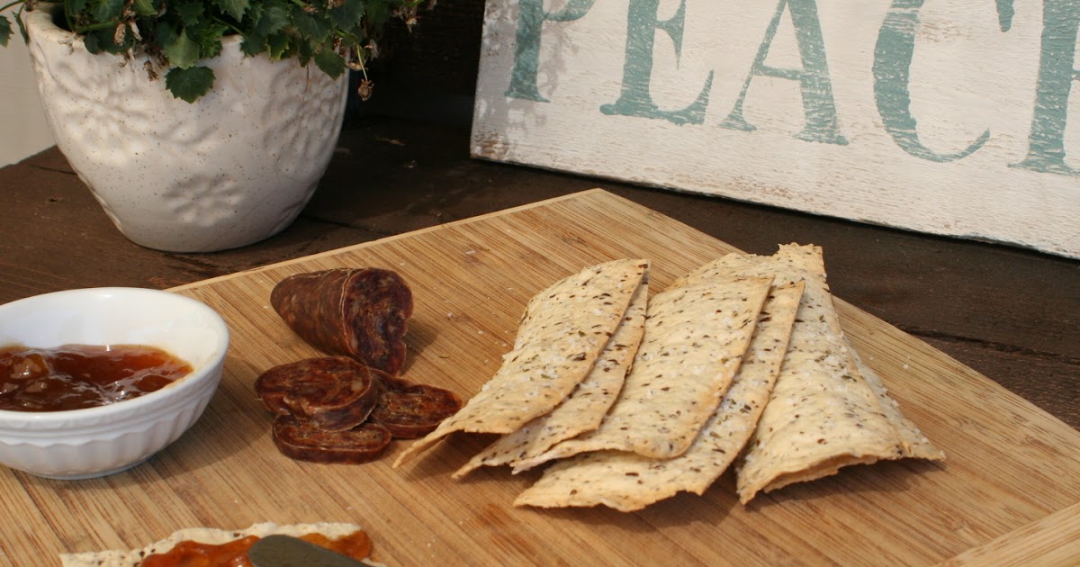 Lilliedale Going Crackers